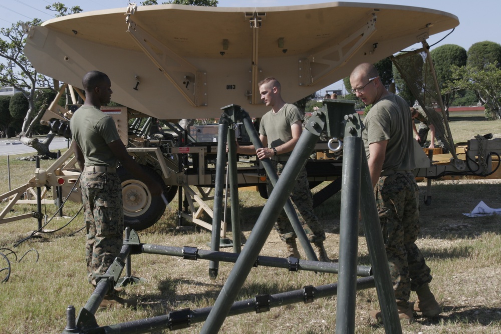 Satellite Specialists Expand Knowledge of Battlefield Equipment