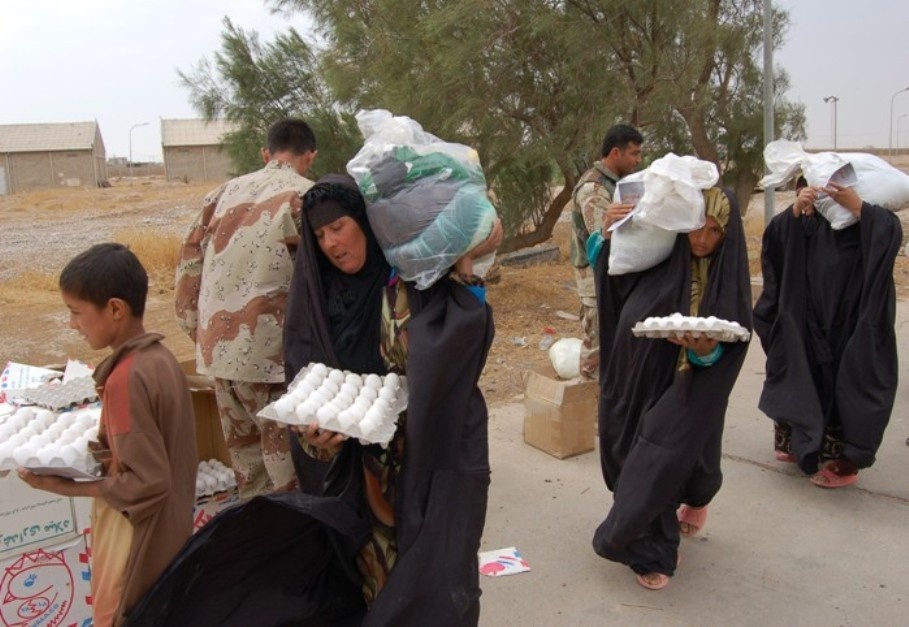 &quot;Operation Helping Hands&quot;-- Reaching out to Iraq's poor during Ramadan