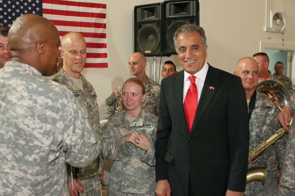 4th Inf. Div. Band plays 4th of July for Iraqi president, U.S ambassador, M