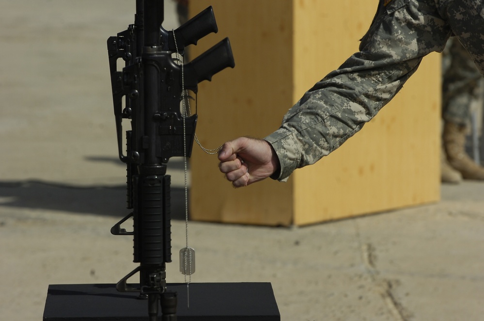 Soldiers Remember Fallen in Ceremony