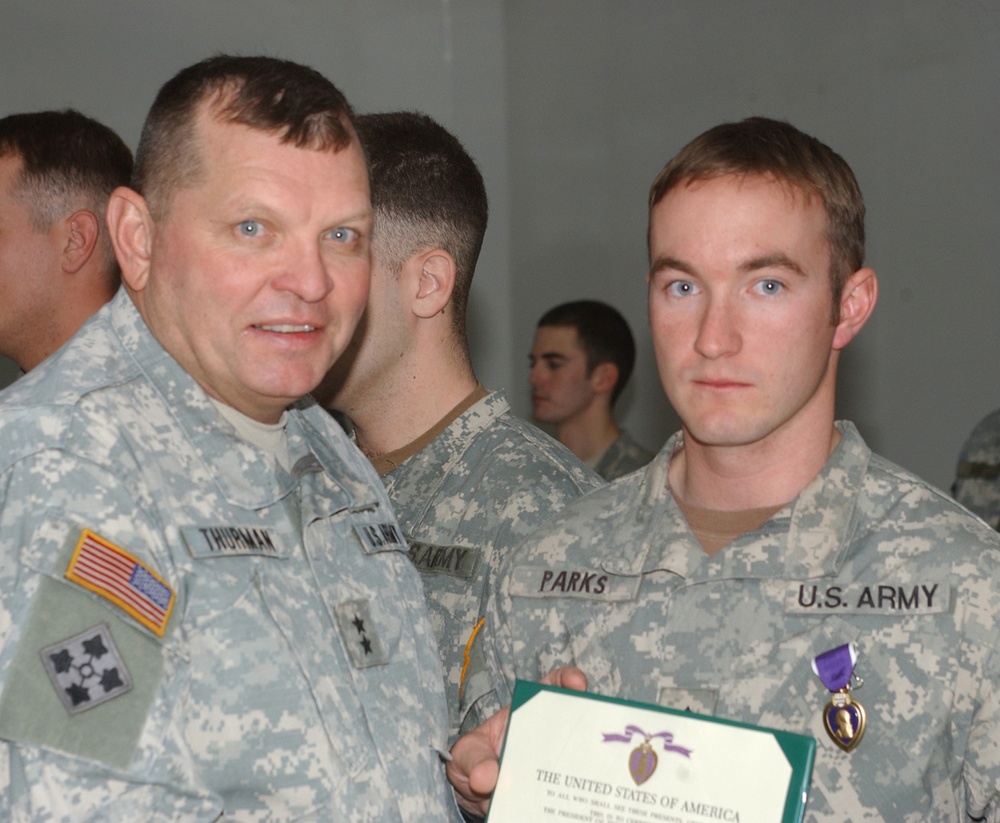 MND-B CG Awards Purple Hearts to 24 101st Abn. Div. Soldiers at FOB Falcon