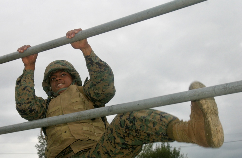 Division Marines tackle Combat Lifesaver Course