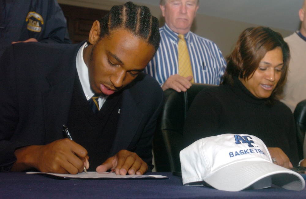 Army Employees' Son Shoots High