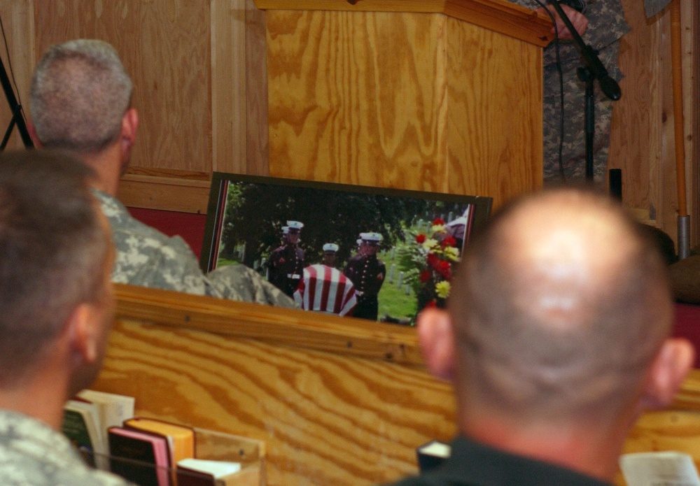 Servicemen celebrate freedom, remember fallen at Afghanistan Veterans' Day