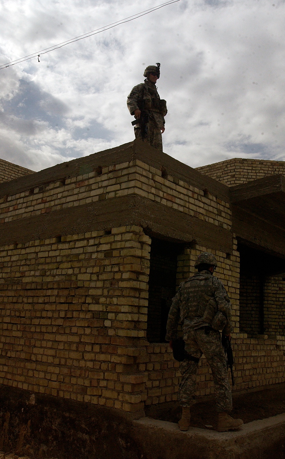 4th Platoon patrols Al Dora