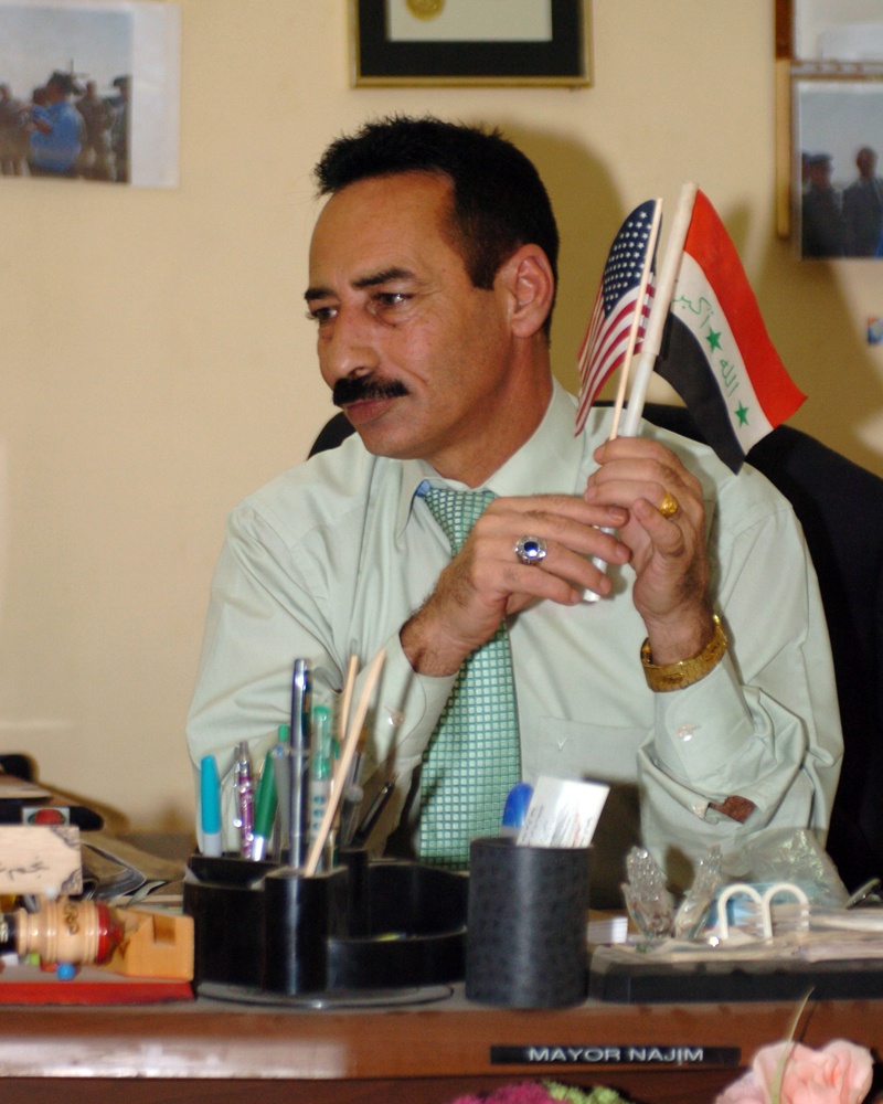 Iraqi mayor writes new chapter of success