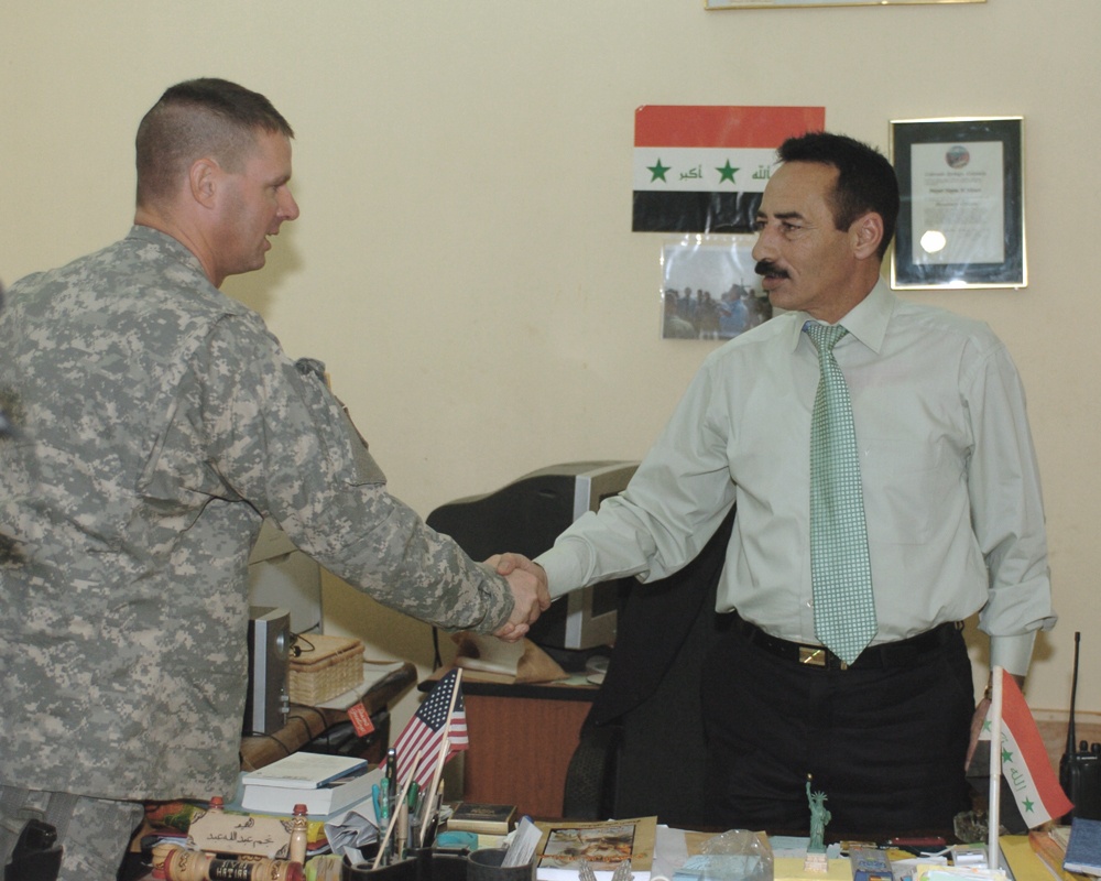 Iraqi mayor writes new chapter of success