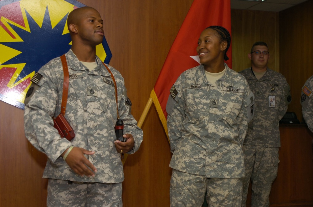 Husband and wife reenlist together