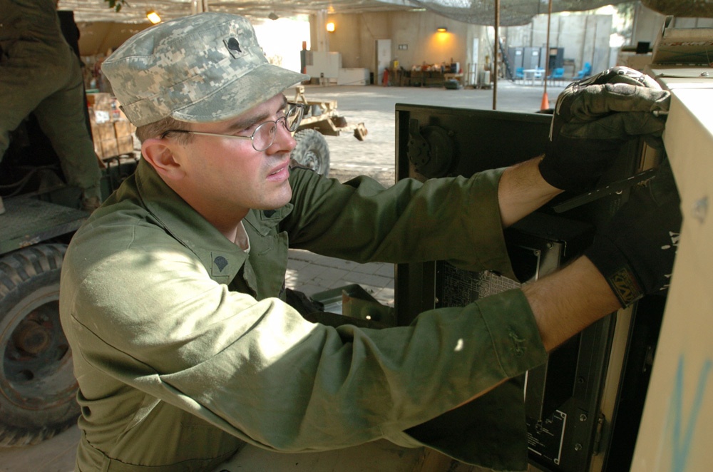 Mechanics make quick, smooth transition