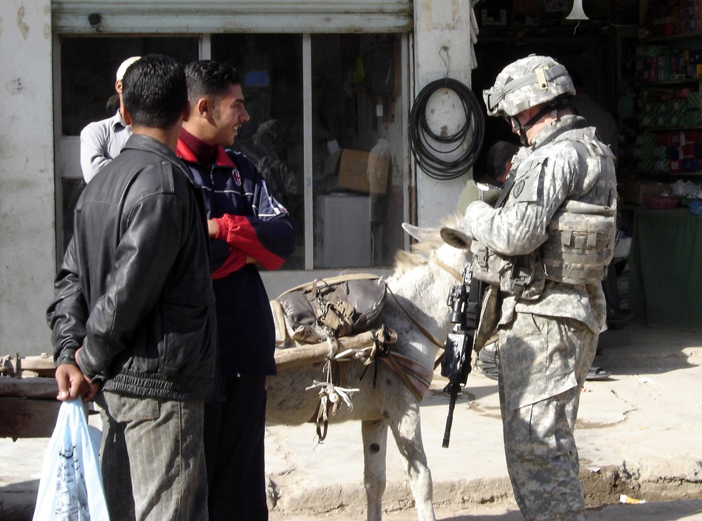 Paratroopers Patrol Through Musayyib
