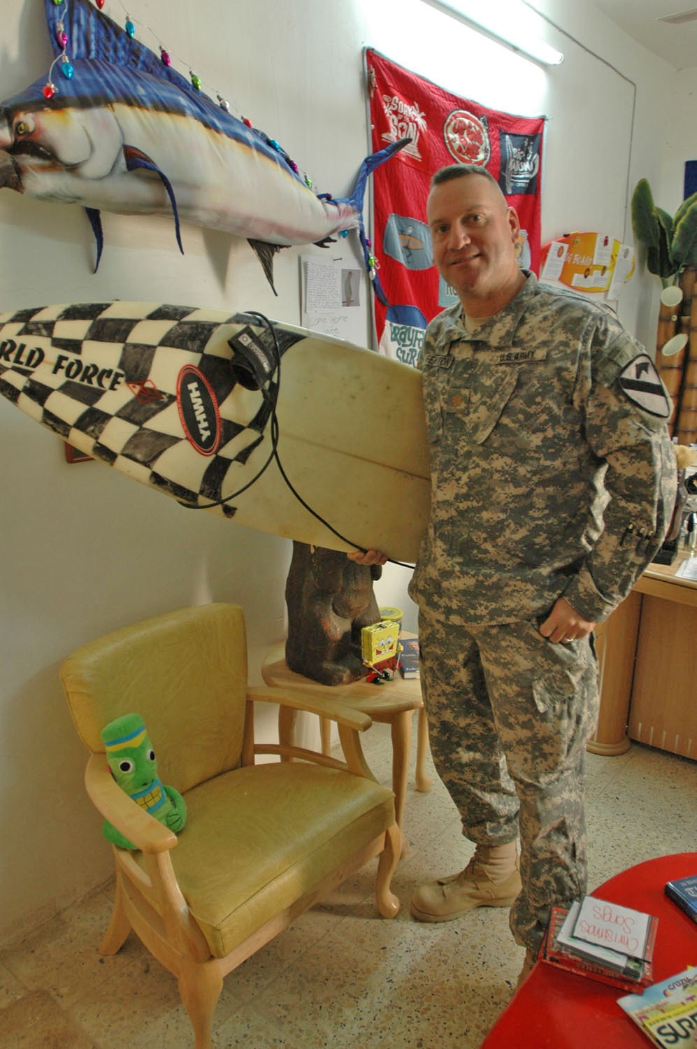 Chaplain Brings the Beach to 'Grey Wolf' Soldiers