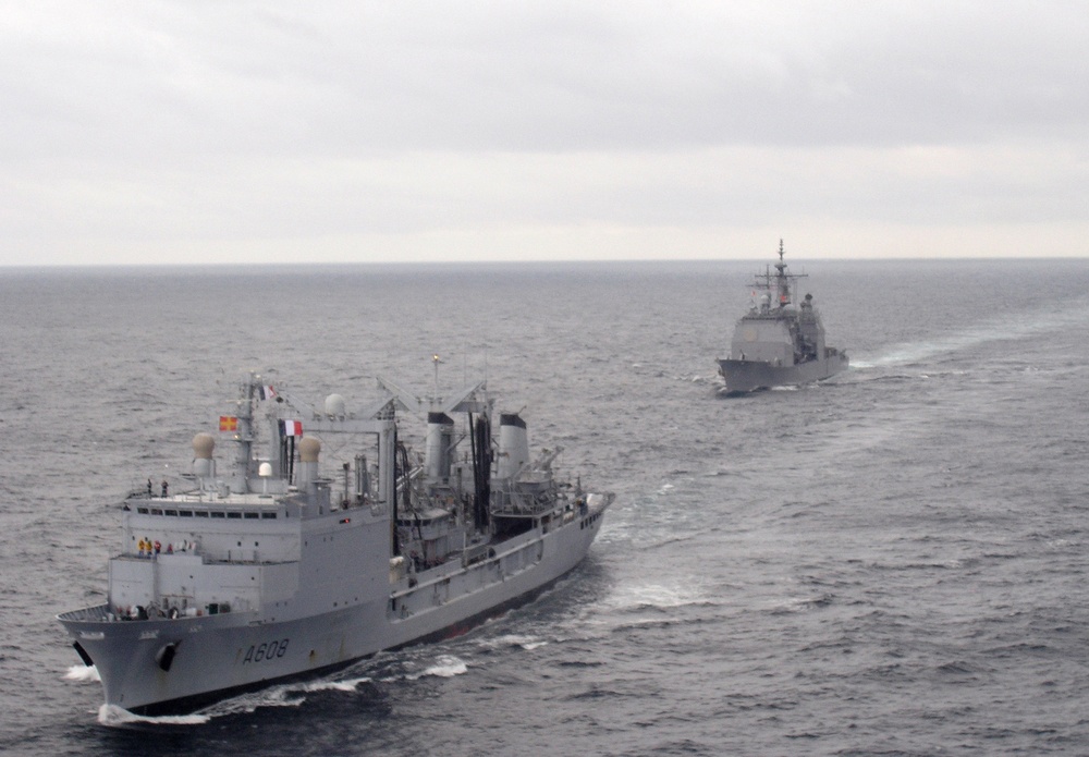 USS Anzio performs replenishment mission