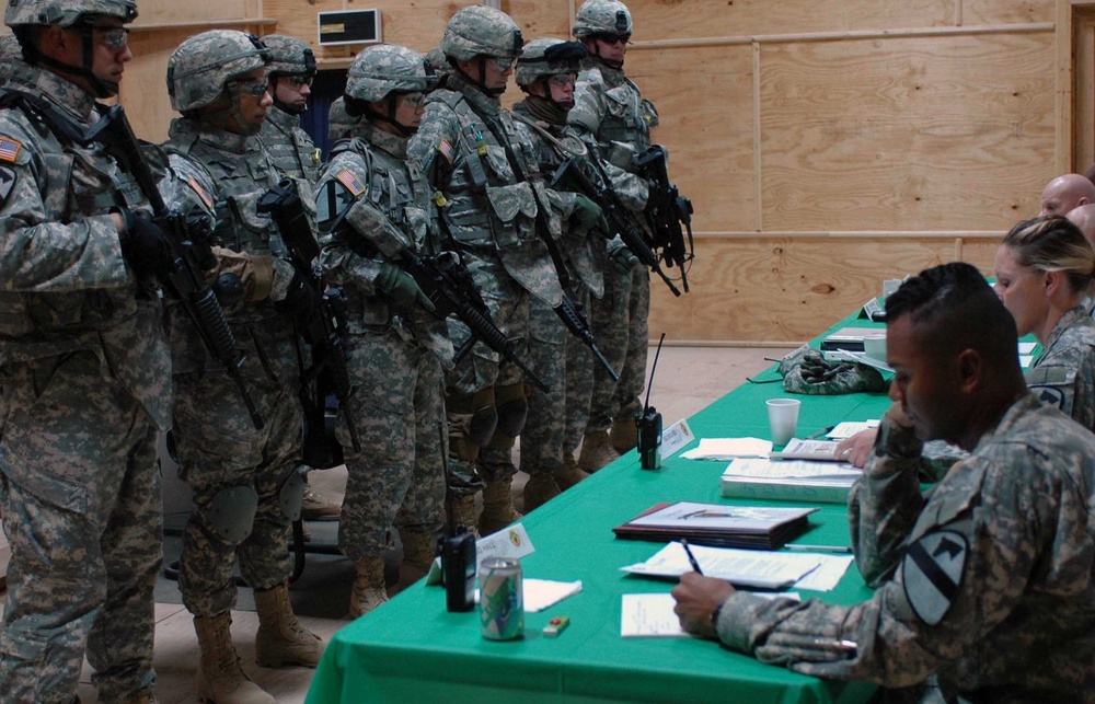 'Gladiators' Select NCO, Soldier of the Year