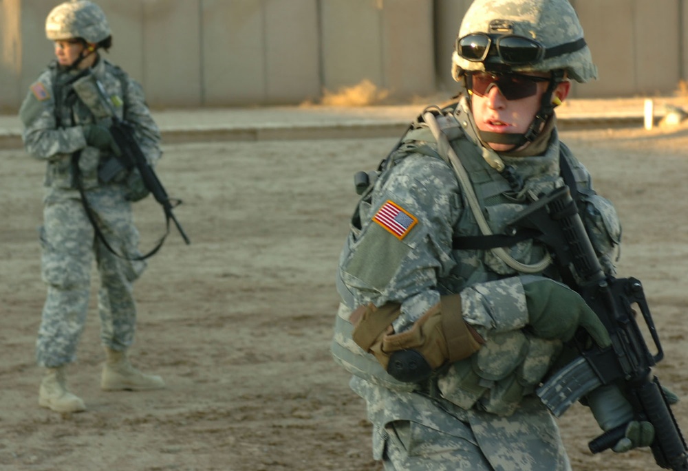 'Gladiators' Select NCO, Soldier of the Year