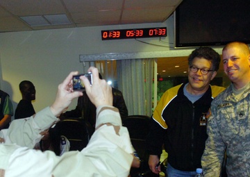 Al Franken delivers message and entertainment for deployed troops