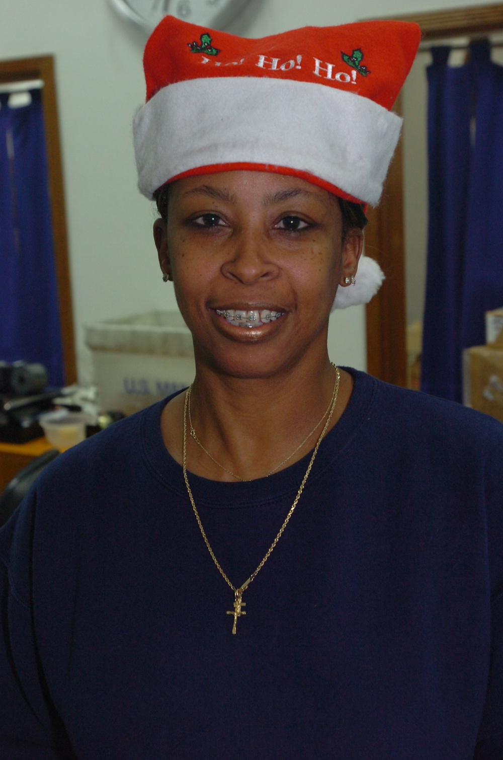 Postal workers deliver morale during holiday season