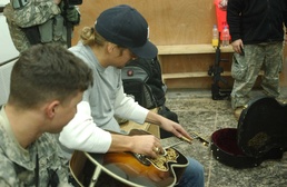 Soldiers Get Kid Rock for Christmas
