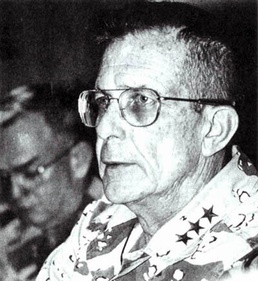 The Left Hook Into Kuwait. Third Army in Desert Storm