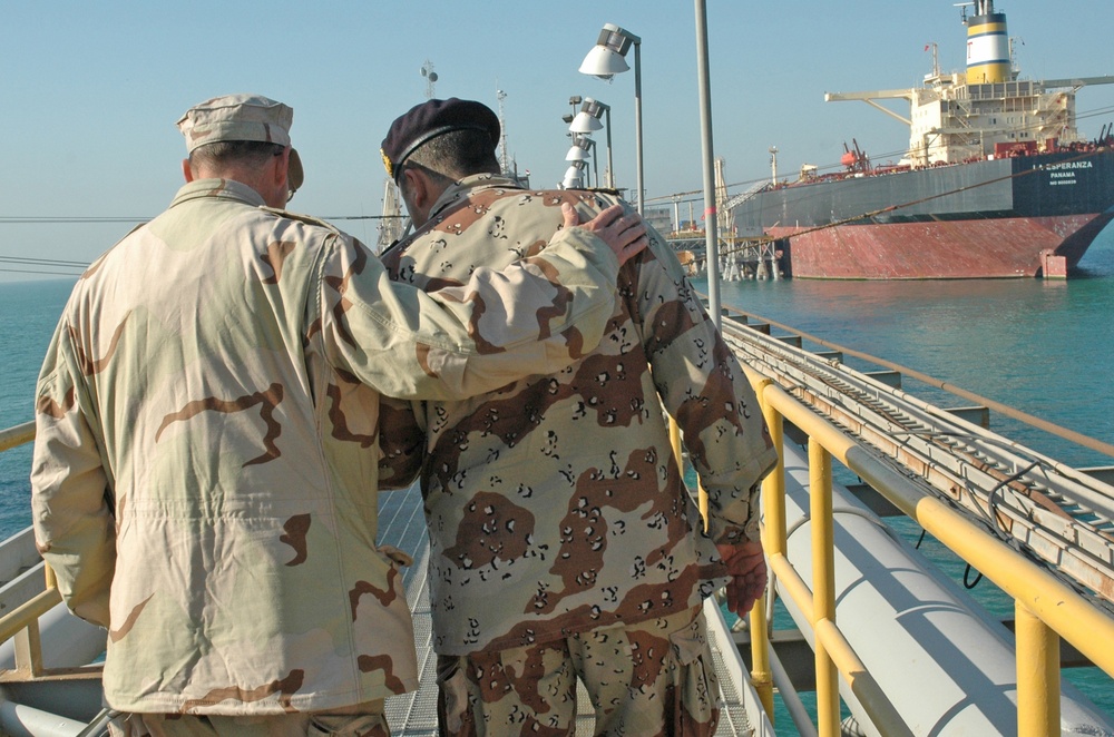 Coalition Efforts Help Iraqi Navy Succeed at Oil Terminal Protection