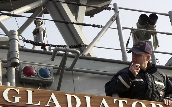 Mine Countermeasure Ship Arrives in Bahrain