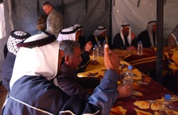 Sheiks attend council meeting at Ahmed Suhel