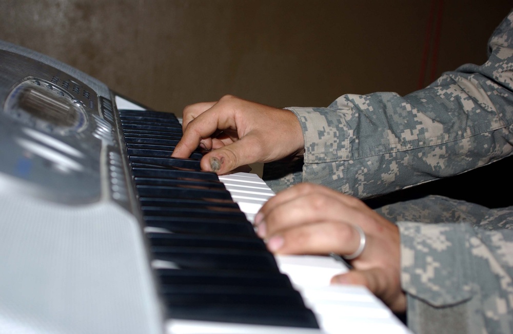 Soldier Draws Musical Inspiration From Loss of Comrades