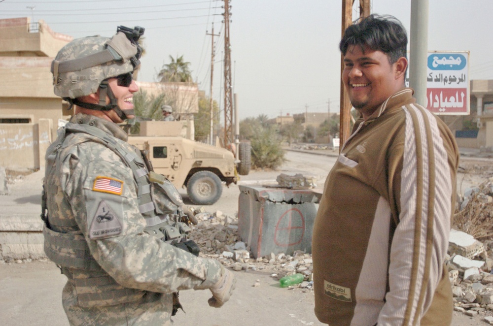 Combat Outpost Soldiers thwart kidnapping, save would-be victim