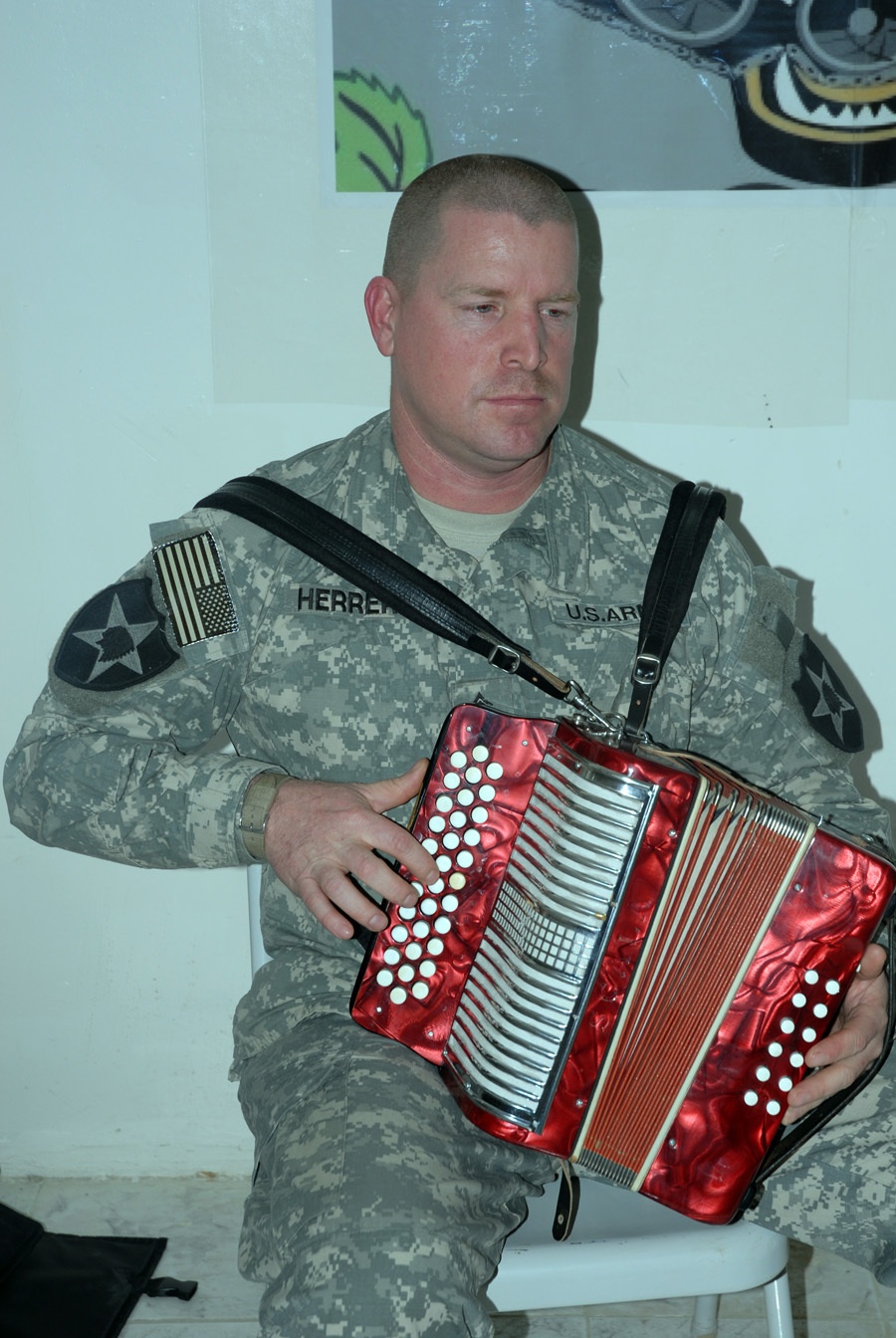 NCO Brings Conjunto Music to East Baghdad