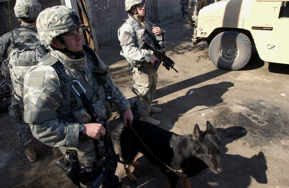 Paratroopers Secure Streets of Baghdad