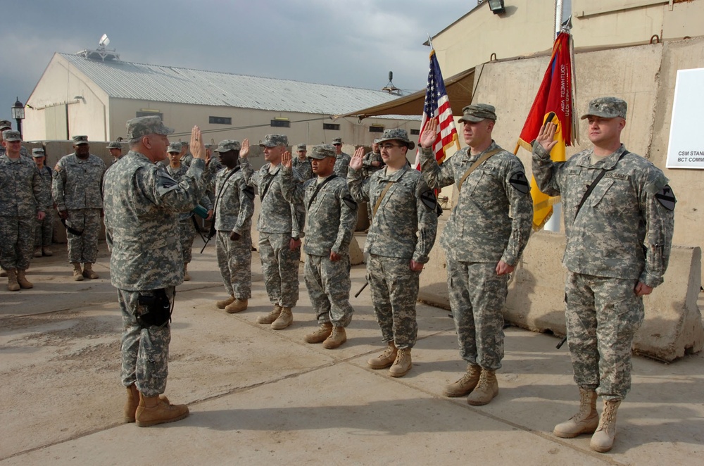 Army's Vice Chief Spends Time With Ironhorse Troops on Camp Taji