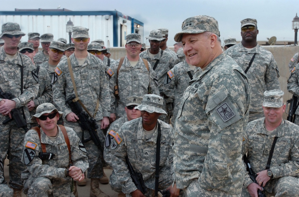 Army's Vice Chief Spends Time With Ironhorse Troops on Camp Taji