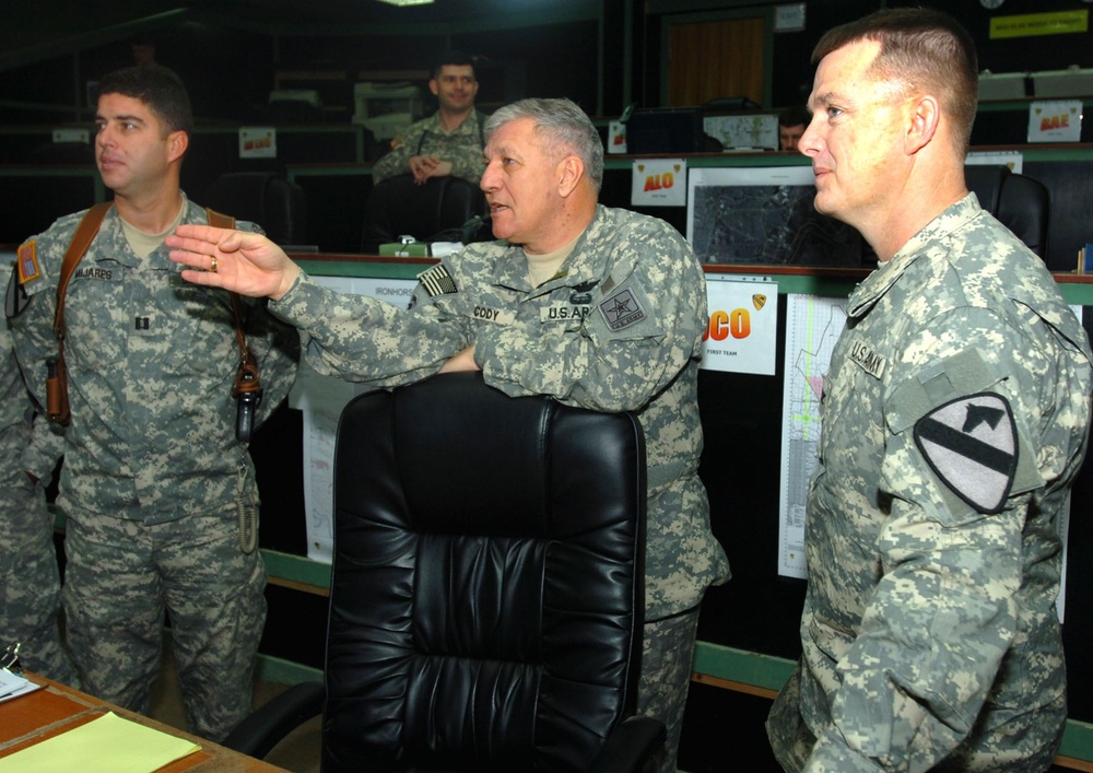 Army's Vice Chief Spends Time With Ironhorse Troops on Camp Taji