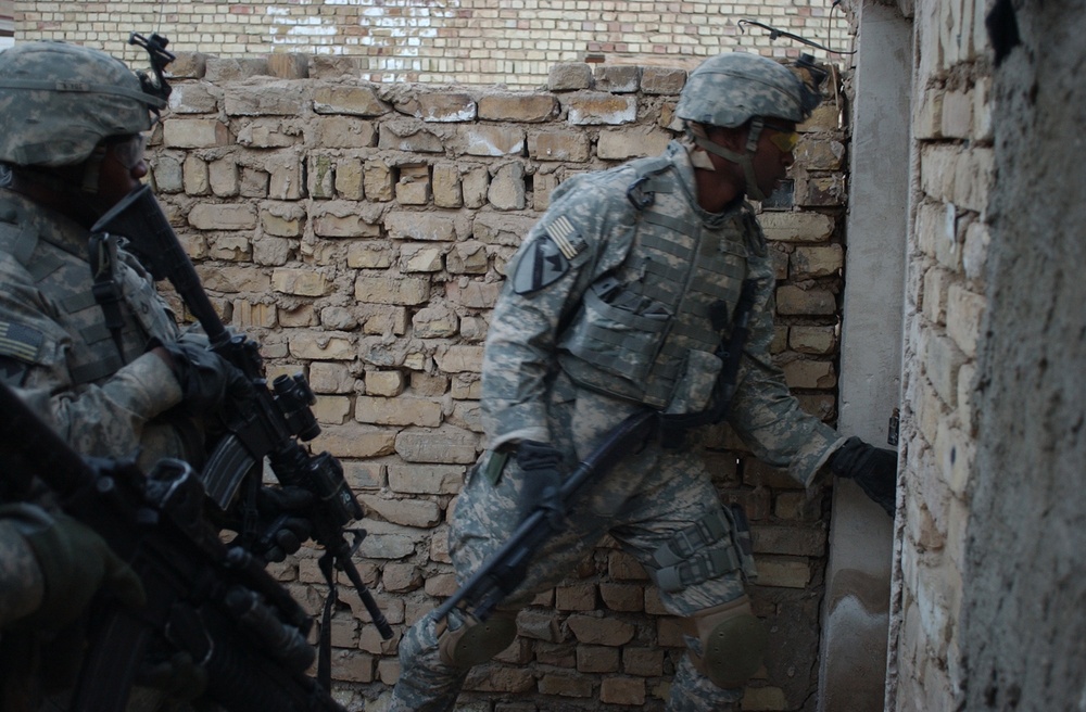 U.S. Soldiers Search for Insurgent Activity