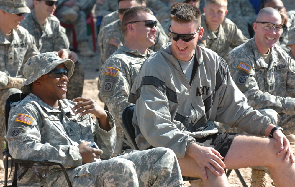 Airborne Soldiers Treated to Comedy Show