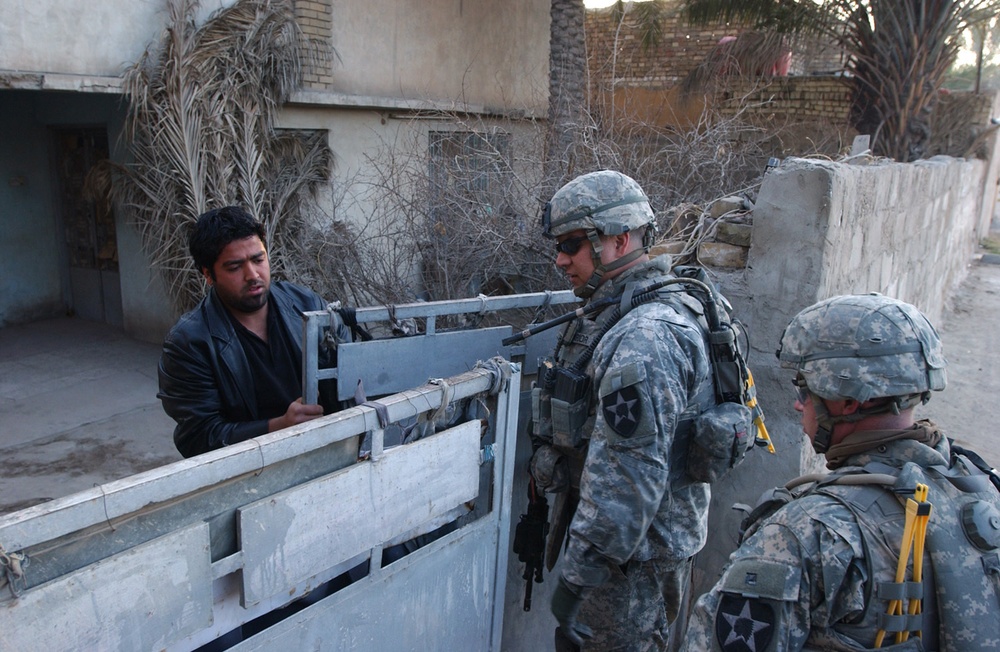 Strykers Soldiers Work to Make Baghdad Streets Safer