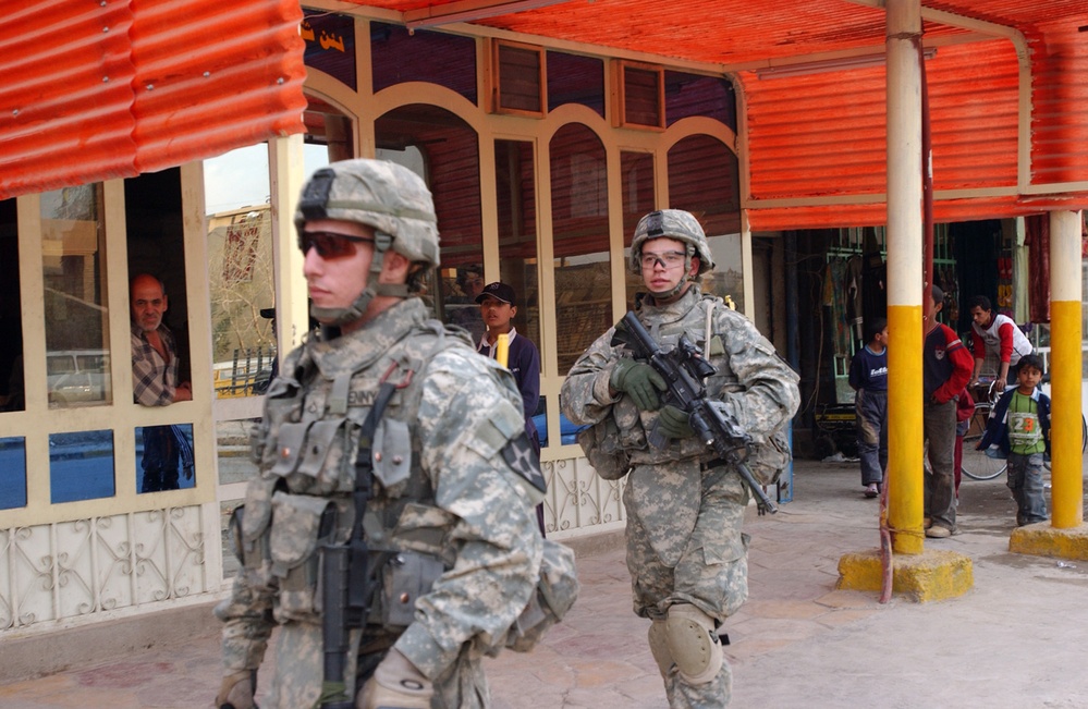 Strykers Soldiers Work to Make Baghdad Streets Safer