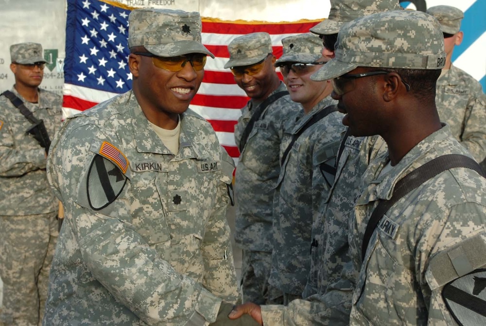 Career Counselors Help Soldiers Make Sound Decisions