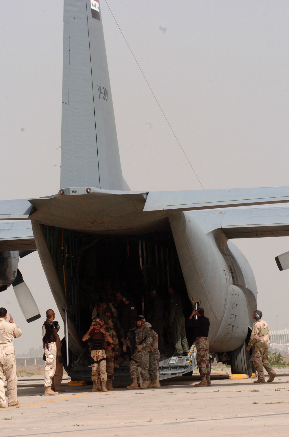 Kurdish soldiers arrive to secure Baghdad