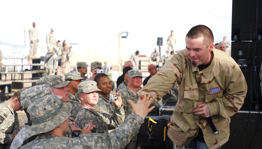 Entertainers visit soldiers on Camp Striker