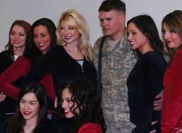 'Buffalo Jills' visit Troops in Baqubah