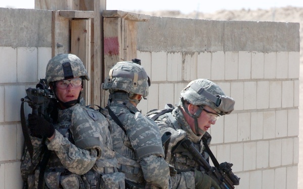 Camp Buehring facility simulates combat for Soldiers headed to the real thi