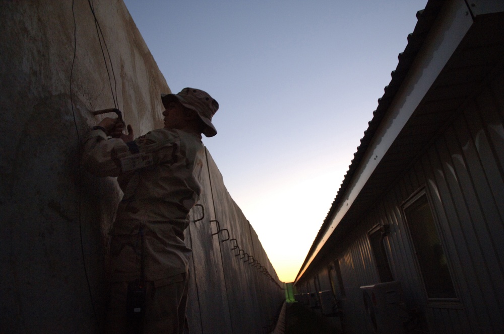 Airmen repair communications