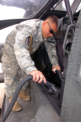 'Pit Crew' for Aviators