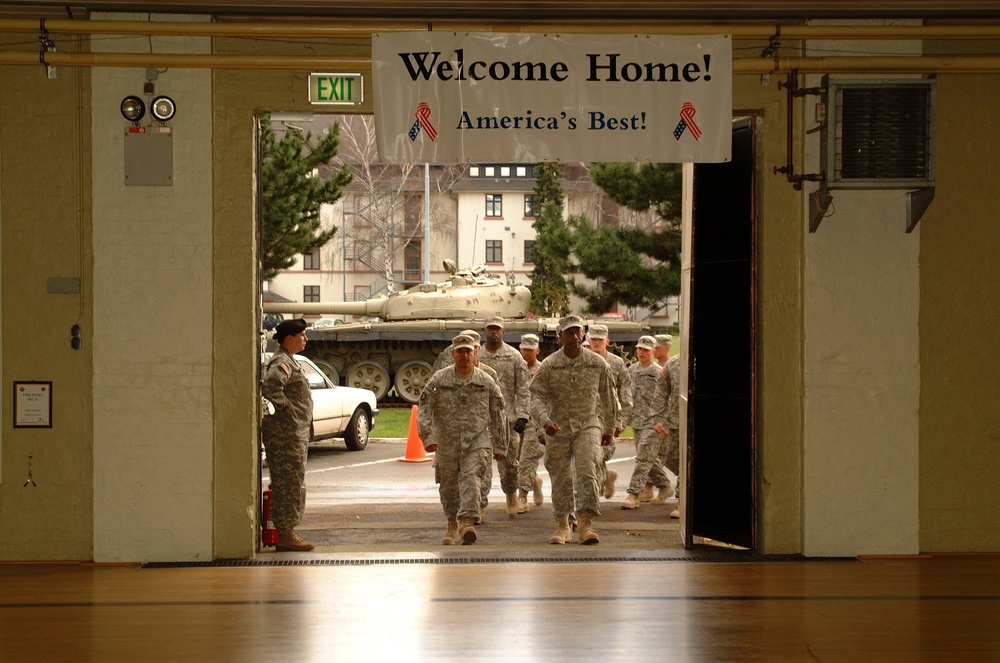 Friedberg Germany welcomes home members of 1-36 Infantry Regiment  and 1-37