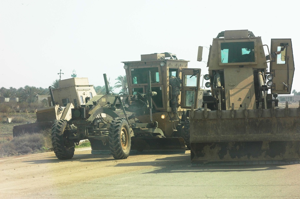 Cleaning Up Iraq's Roads