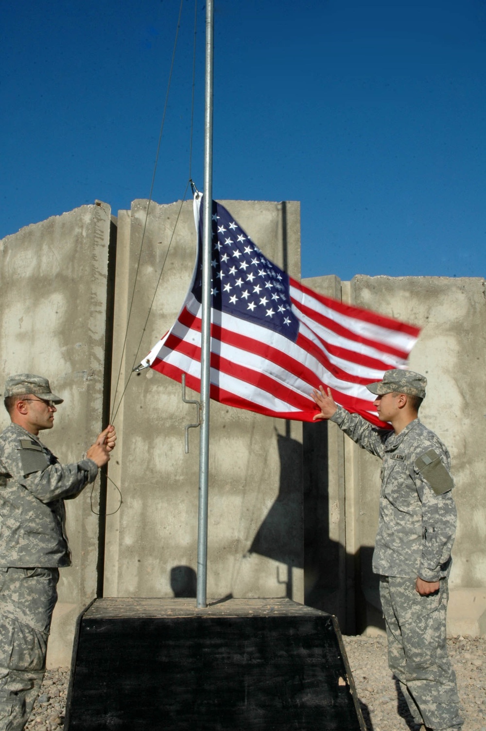 Flags Make Way From Iraq To America's Front Yards