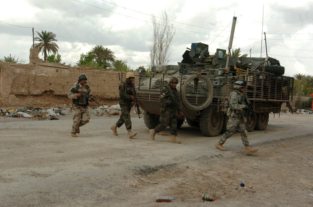 Stryker Soldiers Clear Baqubah Palm Groves