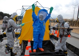 Mobile team prepares Marines for hazardous material emergencies