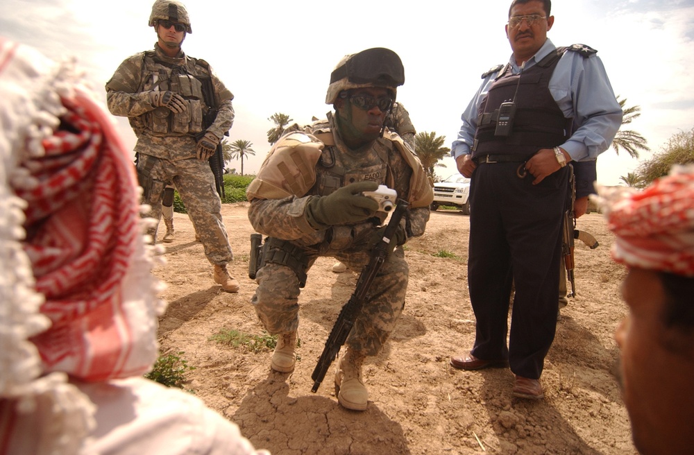 Patrolling with the Iraqi police