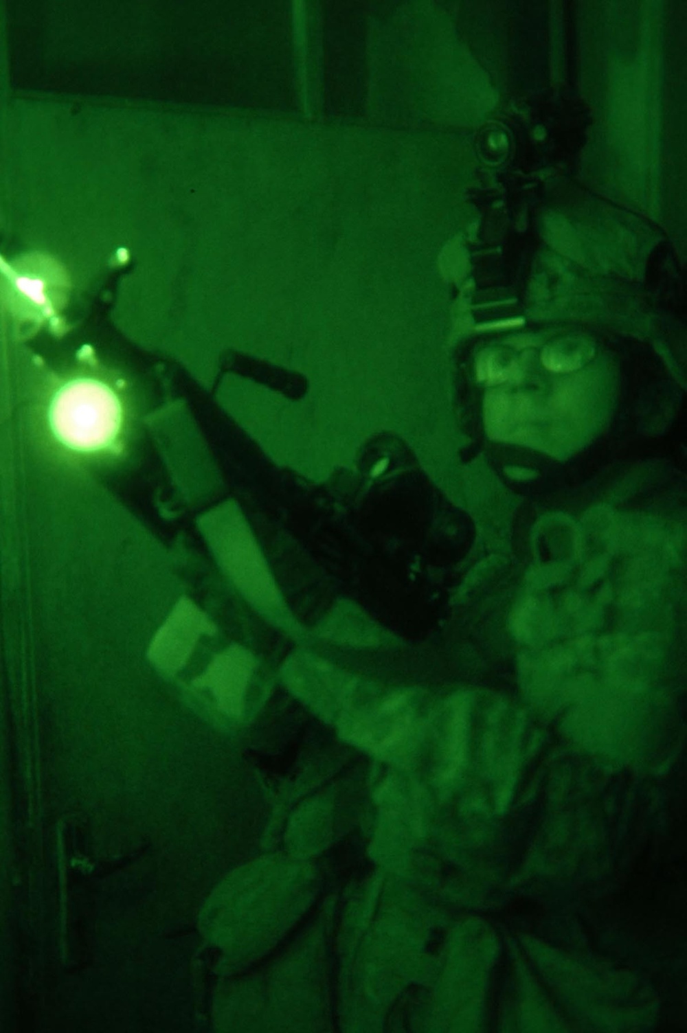 Joint operation disrupts anti-Iraqi forces power base